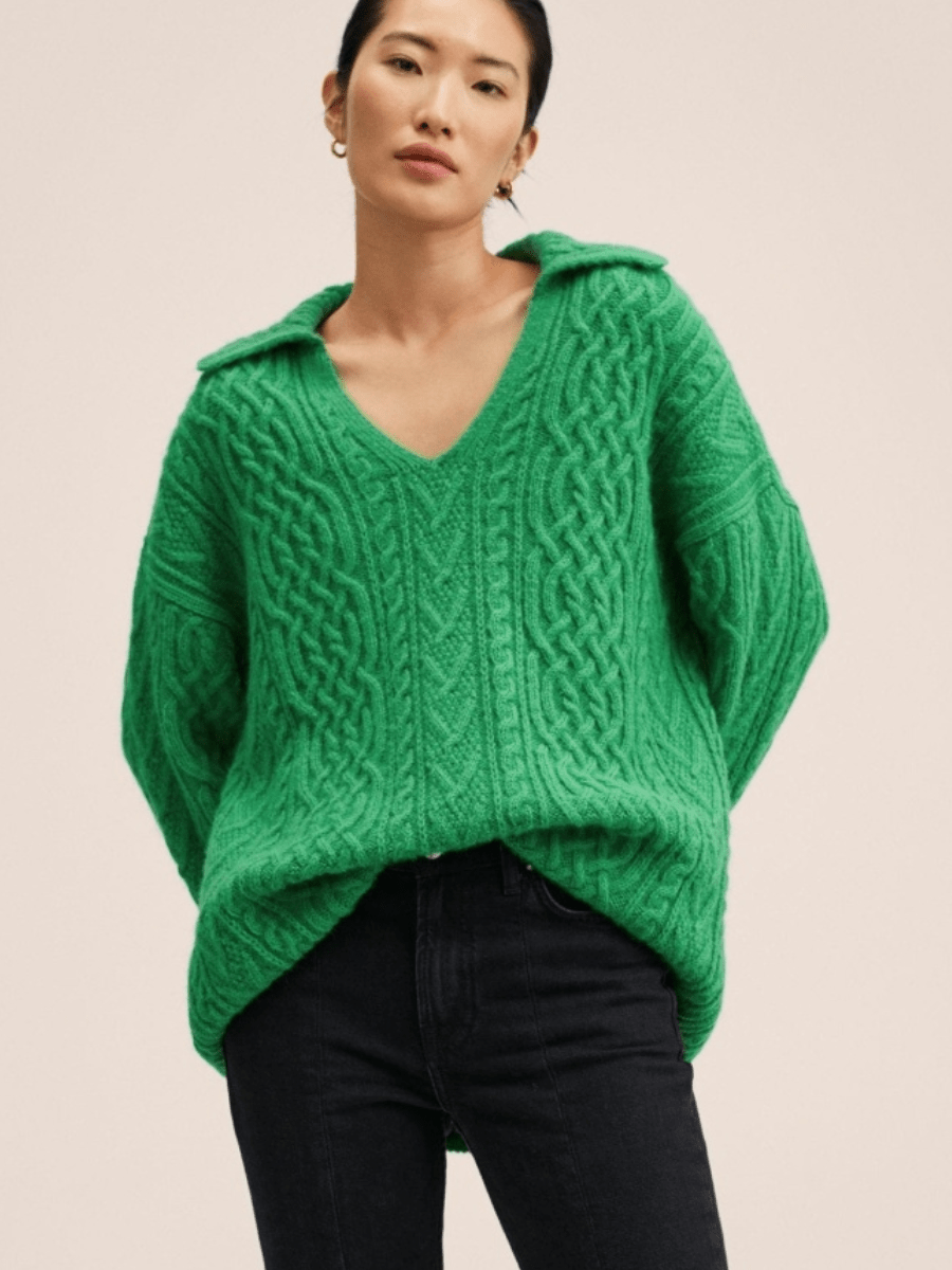 Подборка узорчатых зеленых свитеров. Схемы